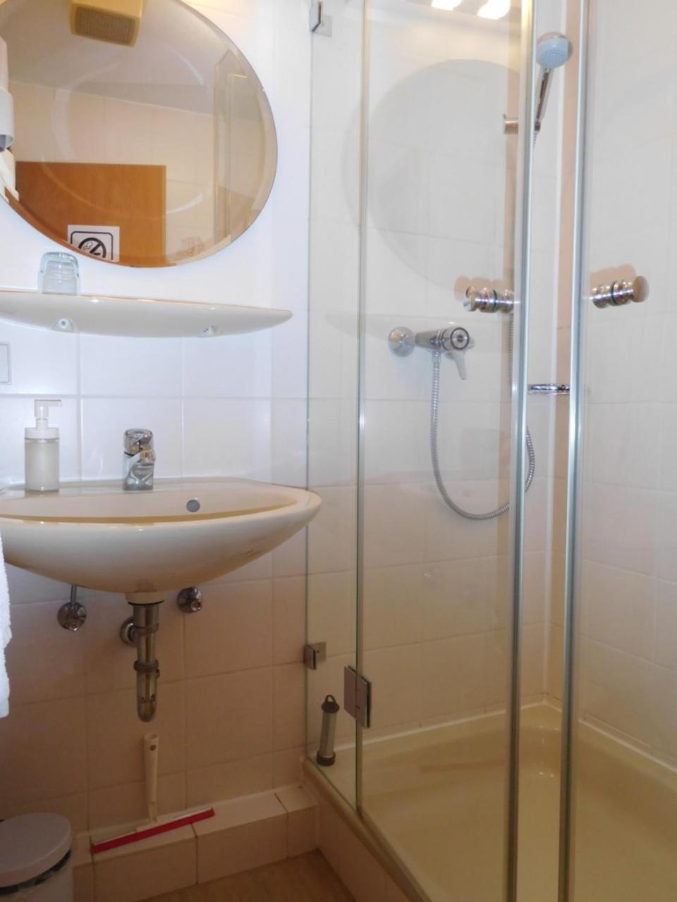 Arkadia Hotel Burgwedel  Εξωτερικό φωτογραφία